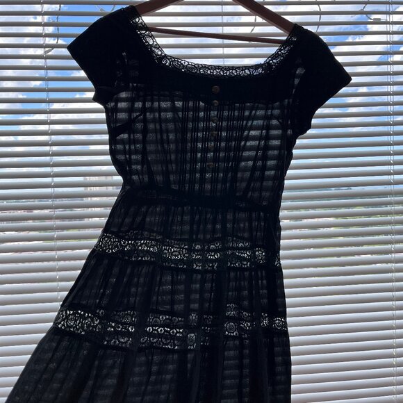Rare! VINTAGE Crochet Dress Tiered Skirt Whimsigoth Fairy Grunge Sheer Size 6 - Picture 3 of 15